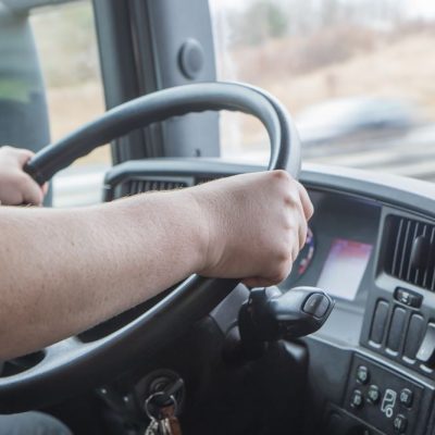 Hopkinton, RI – Multi-Vehicle Rollover Crash with Injuries on I-95 SB/MM 0.08